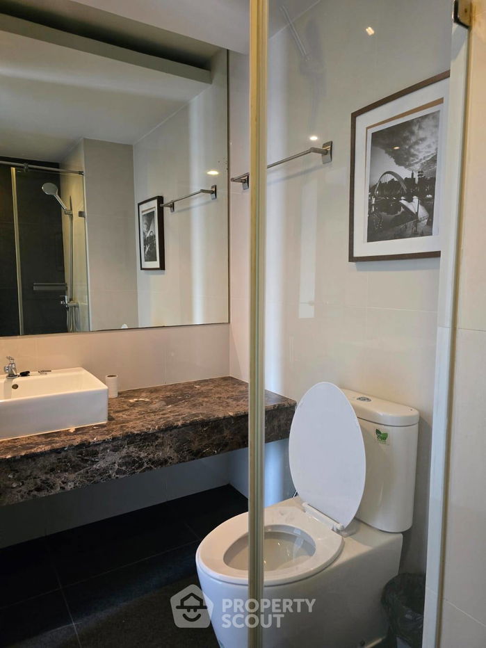 picture 1-BR Condo at The Tempo Ruamrudee Condominium near BTS Phloen Chit (ID 510217) - 3/14
