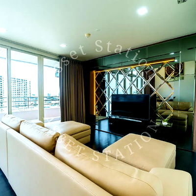Condos for sale Assumption Convent Silom School : 🏢🔥 Urgent sale! Watermark Chaophraya River near BTS Krung Thon Buri❗