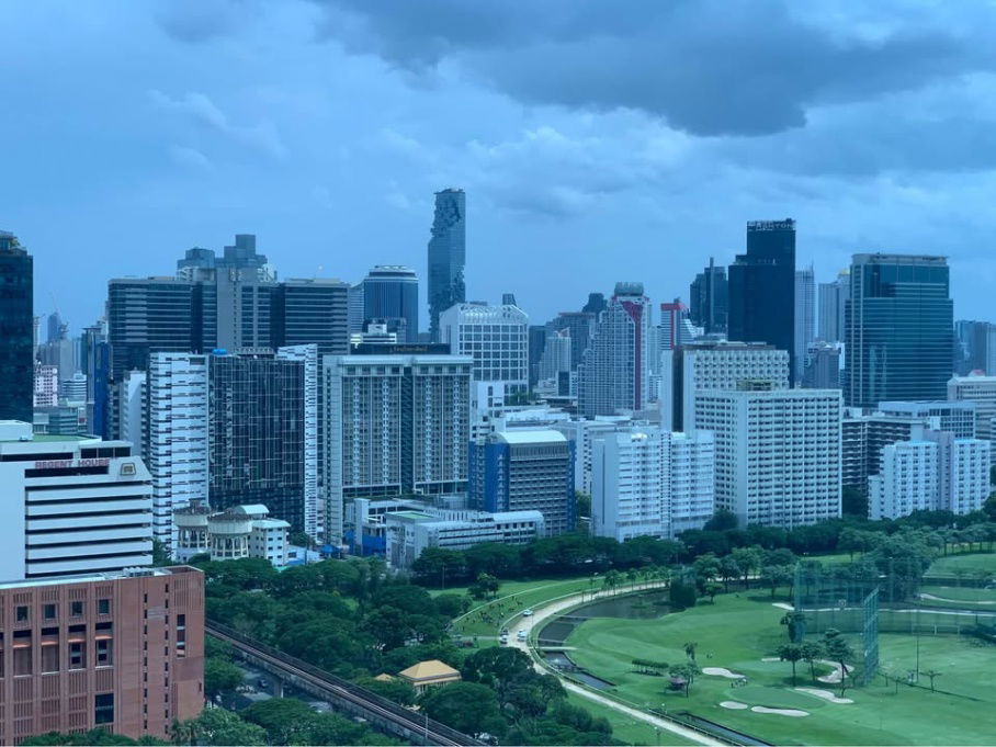 รูป The Rajdamri Condo duplex unit for rent 2 bedroom 2 baths, 27th Floor  - รูปที่ 6/34