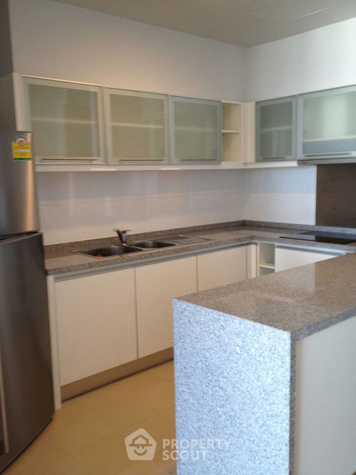 picture 2-BR Condo at Millennium Residence @ Sukhumvit Condominium near BTS Phrom Phong (ID 513495) - 7/7
