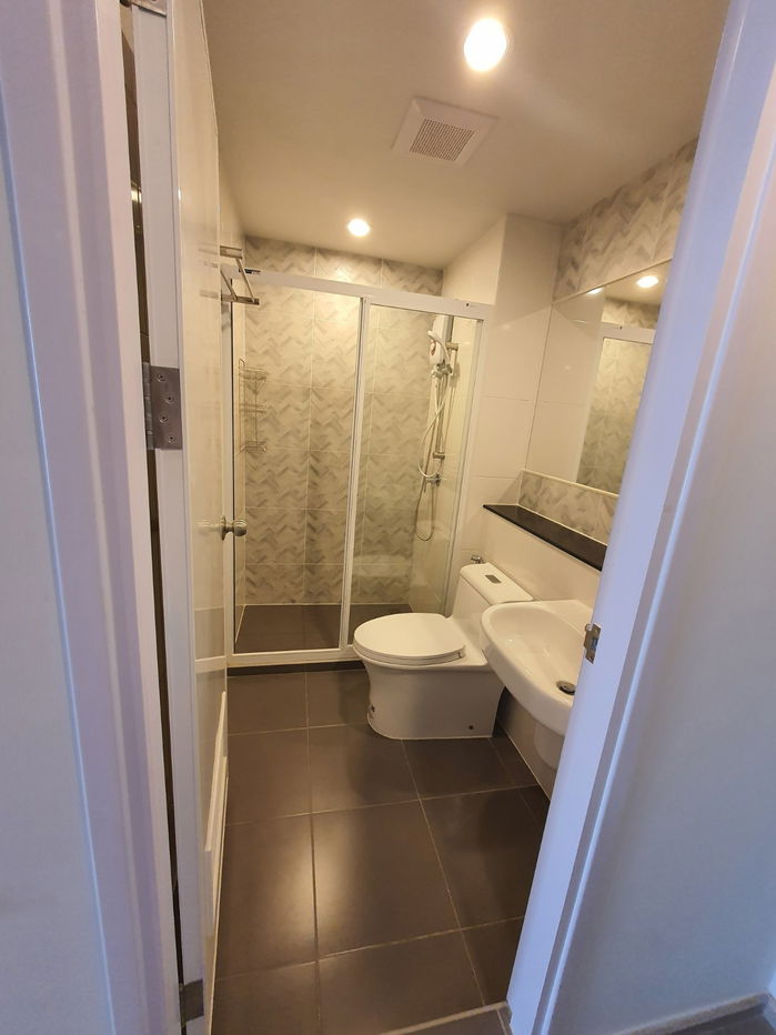 picture PFD-05665 Condo for Rent:   Regent Home Bangna  Schedule a viewing ■ Line: @propertyfinder - 6/6