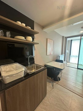 🚩 For Rent Condo LLOYD SOONVIJAI-THONGLOR Building 1, Floor 2,1 bed room, Room size 31 sqm