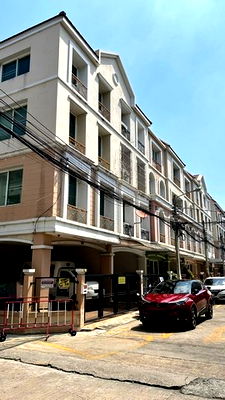 Shophouses for rent Srithanya Nursing College : Shop House For Rent Rattanathibet 28 Nonthaburi