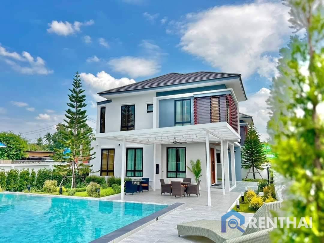 picture Luxury Living in Pattaya and Brand new house, fully furnished. - 1/25