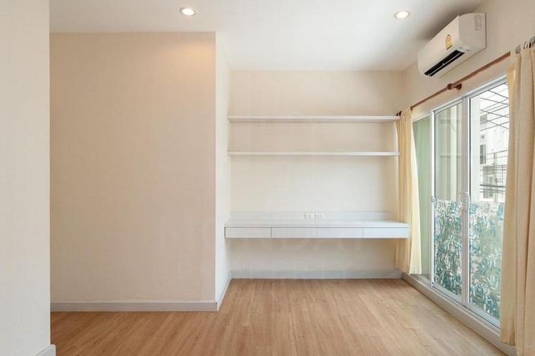 3-bed townhouse for sale, 155 sq wah, Patio Rama 2