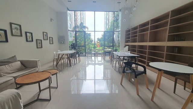 picture For Rent: V-Condo, Chalong Krung Road – Chao Khun Thahan, Lat Krabang, Bangkok - 7/16