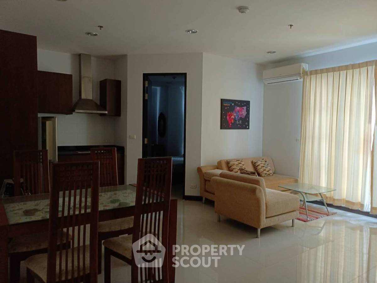 picture 2-BR Condo at Citi Smart Sukhumvit 18 near BTS Asok (ID 2298357) - 1/6