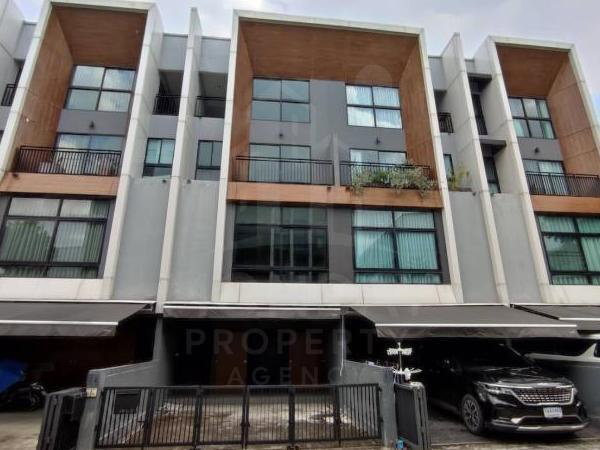 ขายทาวน์โฮม : ด่วน ขายบ้าน สวย ทำเลดี ราคาโดนใจ อาร์เด้น ลาดพร้าว 71 MD-57816