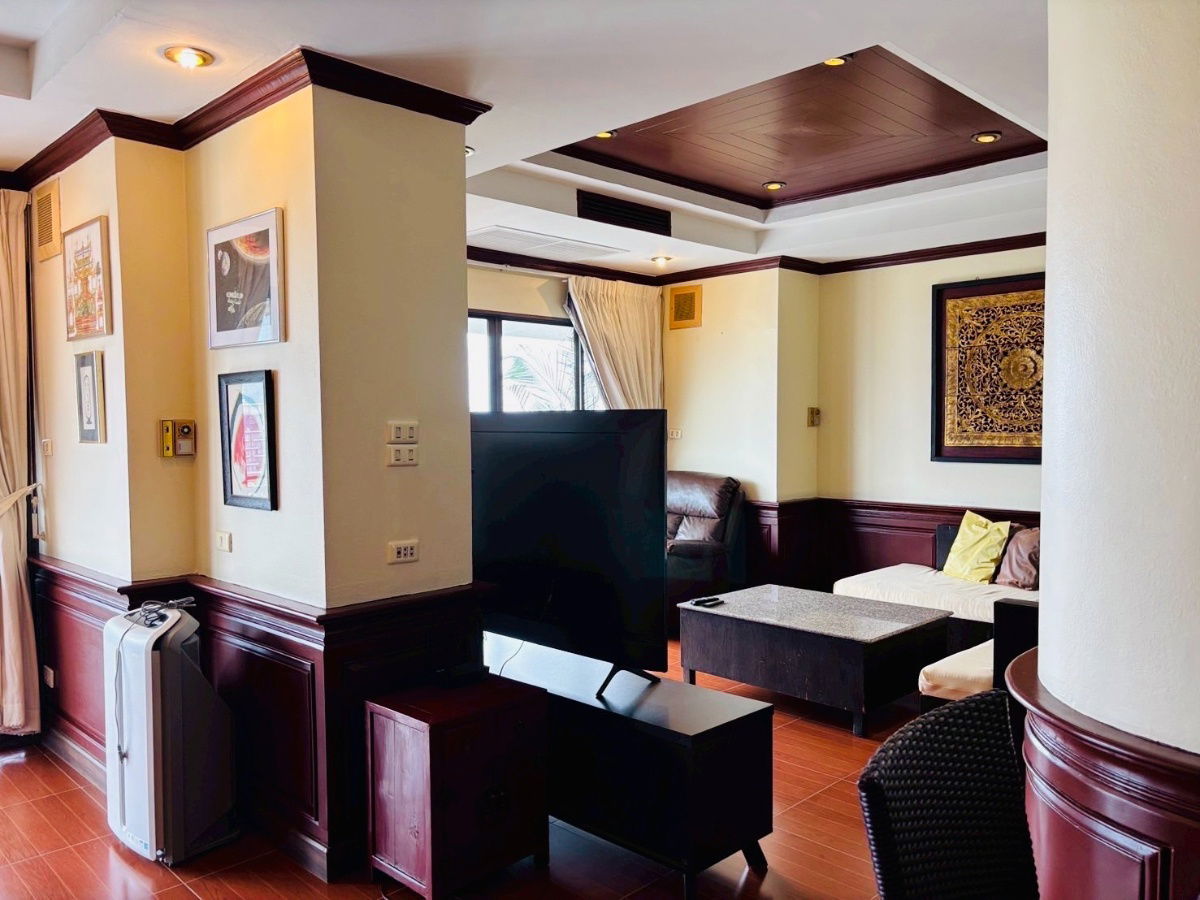 picture For Rent: Hillside Condo 4, 2 Bedrooms, 2 Bathrooms, 135 sq.m., 15th Floor, near One Nimman (ID:536CR) - 6/16