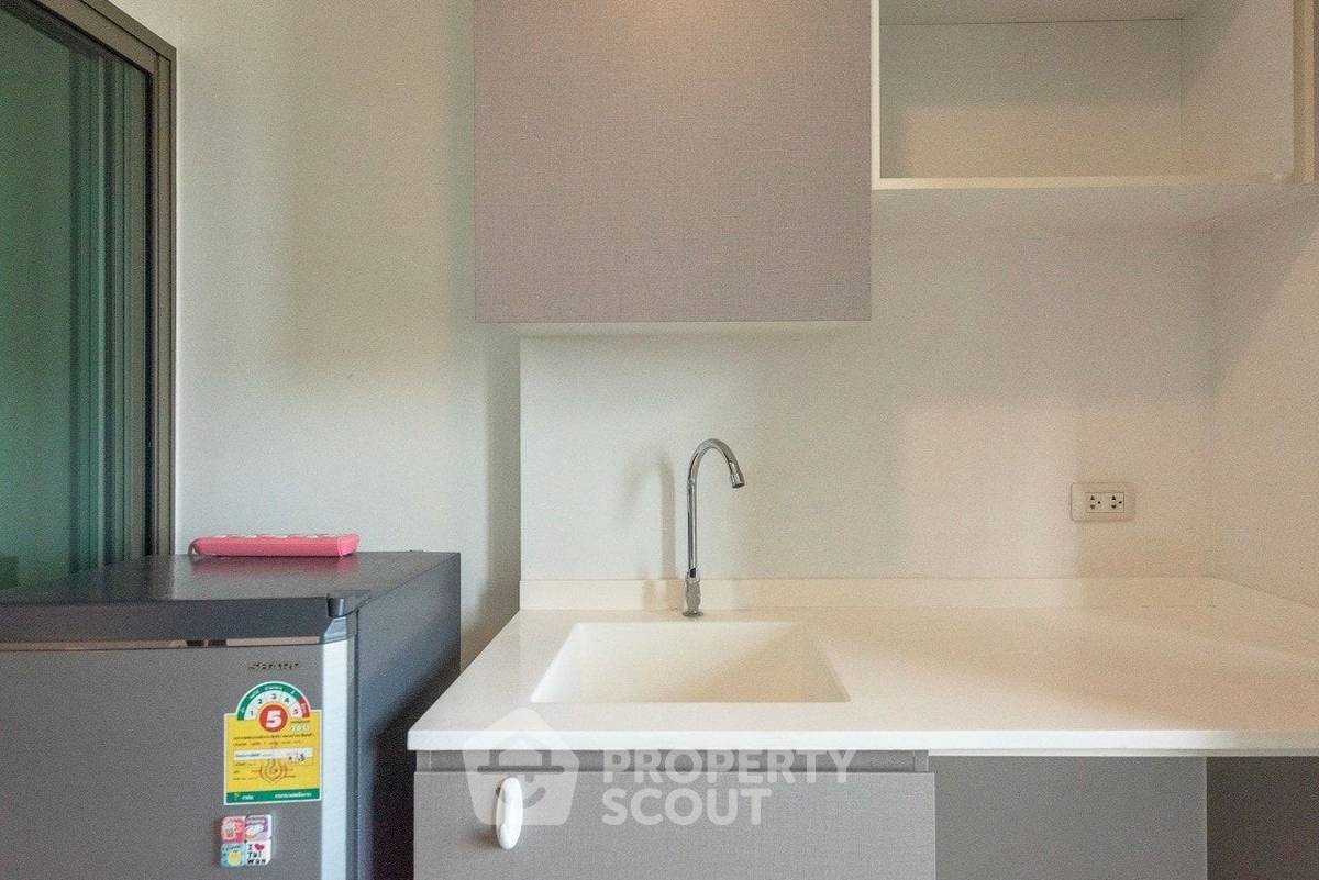 picture 1-BR Condo at Metro Luxe Ratchada near MRT Huai Khwang (ID 2297060) - 6/20