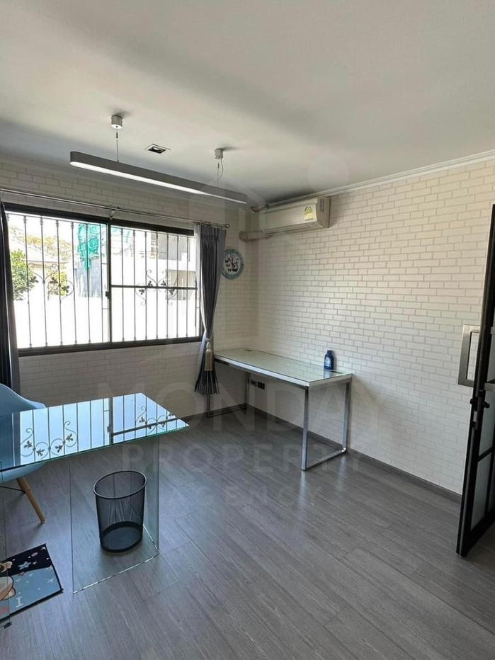 picture 📌 Urgently for sale : LANDMARK EKAMAI-RAMINDRA MD-93276 - 3/7