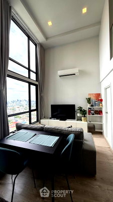 Condos for sale : 27th-Floor 1-BR 44 Sqm Condo At The Tree Pattanakarn-Ekkamai, 300m to ARL Ramkhamhaeng (ID 1937677)