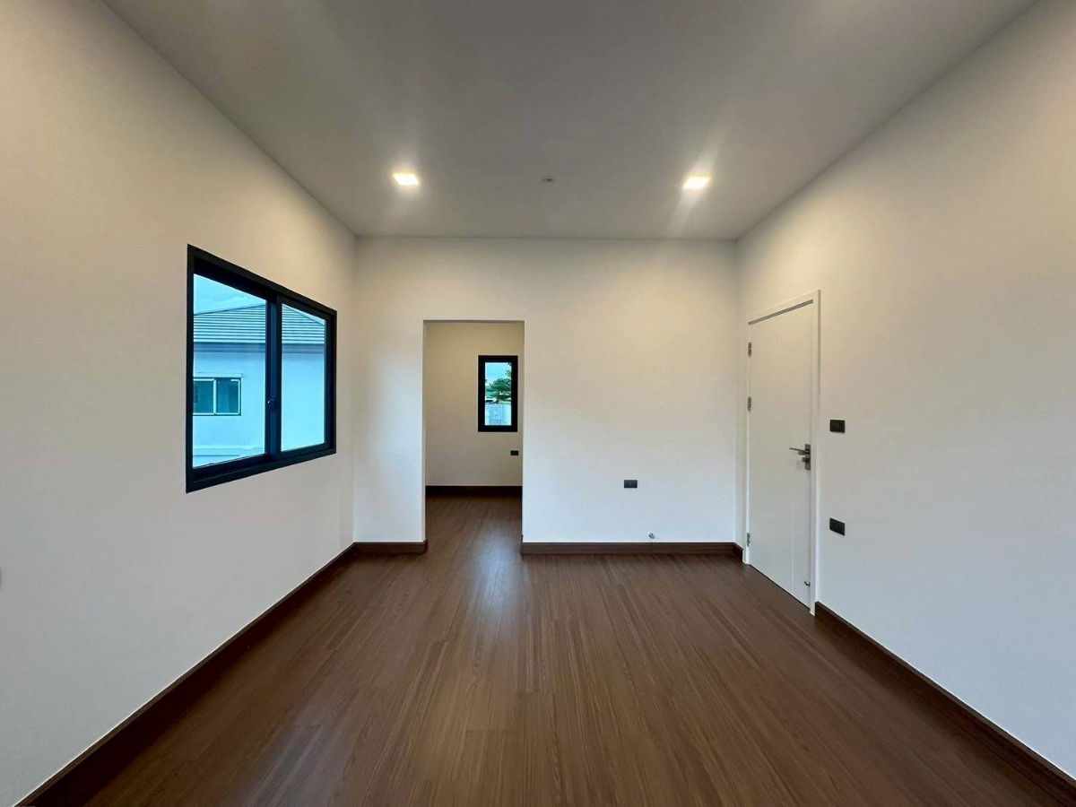 รูป ขายบ้านติดถนนใหญ่ แกรนด์บริทาเนีย ราชพฤกษ์ พระราม5 3ห้องนอน 3น้ำ 2จอด บ้านใหม่มือ1 โปรพิเศษเพียง 7.59ล้าน  - รูปที่ 14/16