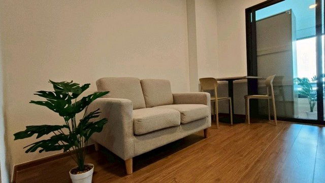 picture C6073 Rent  :  Condo  The Livin Ramkhamhaeng ( MRT Yaek Lam Sali ) 064 665 4666 - 6/11