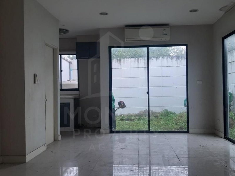 ขายทาวน์โฮม : 📌 ด่วน ขายบ้าน สวย ทำเลดี ราคาโดนใจ บ้านกลางเมือง พระราม 9-รามคำแหง MD-84452