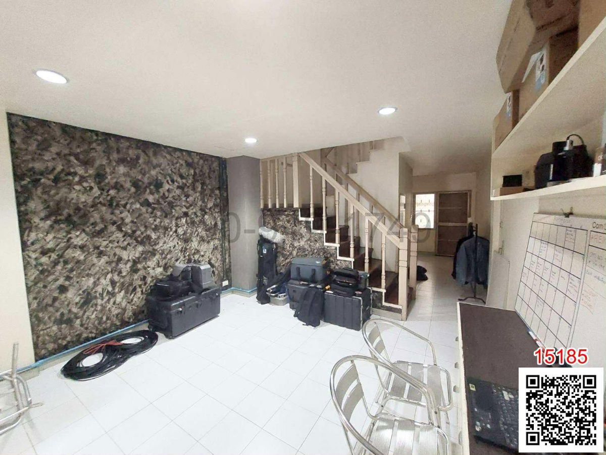 รูป เช่า ทาวน์โฮม 3 ชั้น รามอินทรา 34 แยก 10 (เลียบทางด่วนรามอินทรา) - รูปที่ 3/11