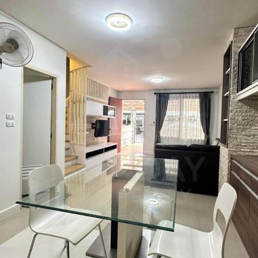 3-bed townhouse for sale, 195 sq wah, Townplus Kaset-Nawamindra
