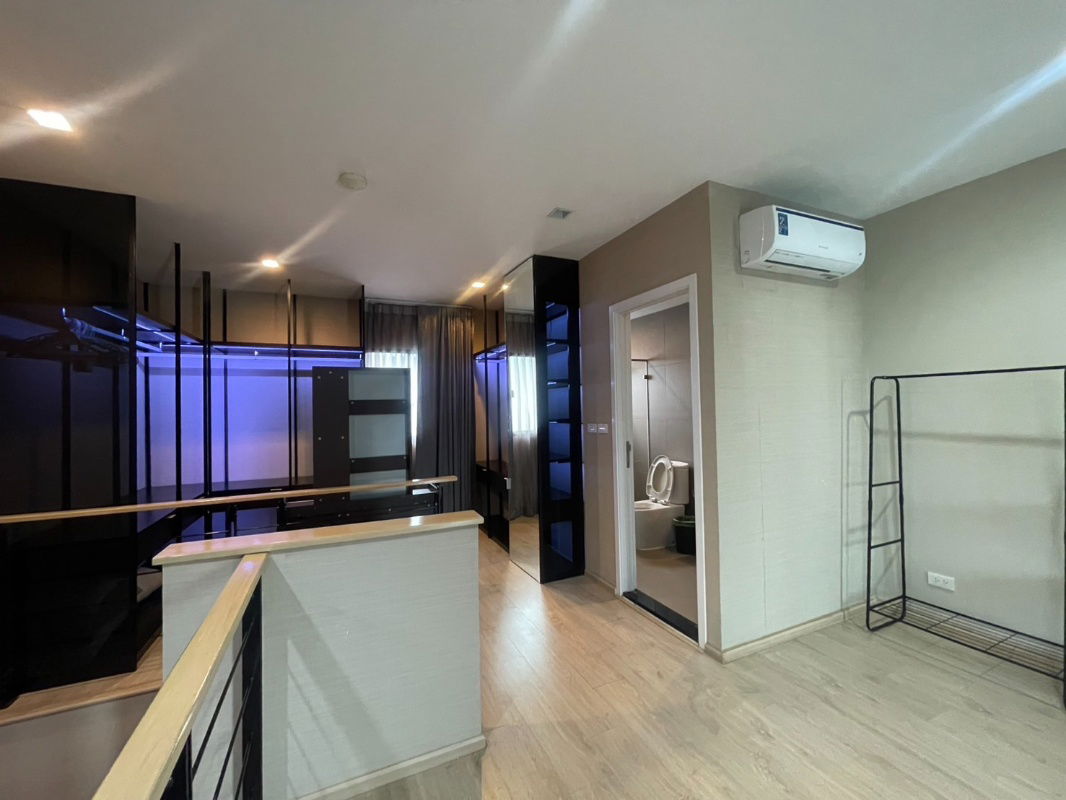 picture Townhome for rent, Arden, Ladprao 71 - convenient transportation, near Central Eastville - 8/26