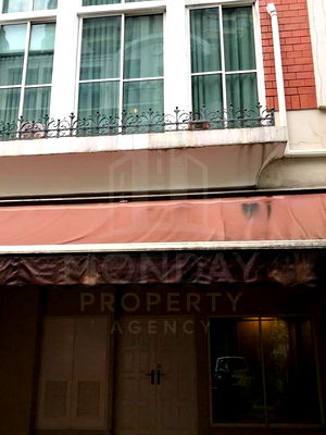 Townhouses for sale Bangkok : 📌 Urgently for sale : Baan Klang Krung Thonglor