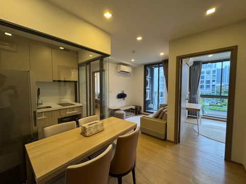 คอนโด The Nest Sukhumvit 71 - 2 ห้องนอน 2 ห้องน้ำ ห้องหน้ากว้าง วิวสวน สระว่ายน้ำ