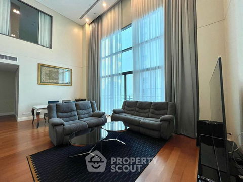 3-BR Condo at Bright Sukhumvit 24 Condominium near BTS Phrom Phong (ID 2298616)