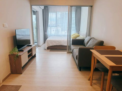 For rent✨ Plum Condo Sukhumvit 62  🔥 Line ID @034etfin 📲 1 Bedrooms 1 Bathrooms  ✨ BTS Bang Chak 550 meters 
