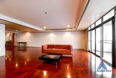 Condos for rent : 🔼🔽 AccomA 📩 Spacious corner condominium with parquet floors and city views (2030601)