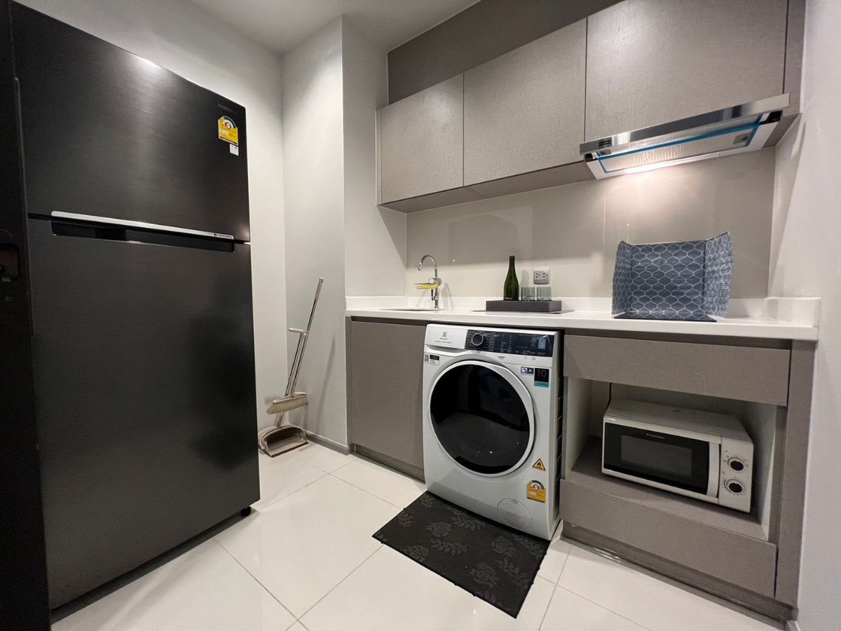 picture Life asoke rama9 🍁 36 sqm 🍁2 bedroom  - 5/6