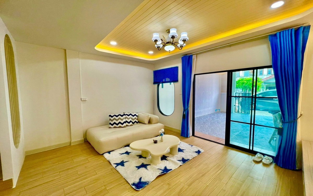 picture For sale: Kanathap Village, Ramintra 117, beautifully decorated, ready to move in - 10/17