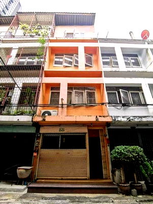 Shophouses for rent Sukhumvit 93 : Shop House For Rent Sukhumvit 93 Bangkok