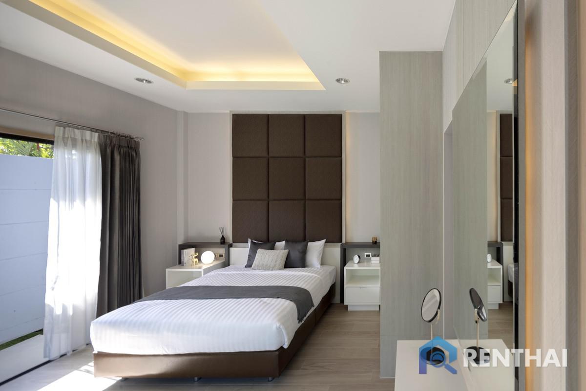 picture Luxury Villa For Rent Pattaya - 12/25