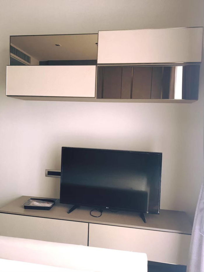 picture 2-BR Condo at The XXXIX By Sansiri near BTS Phrom Phong (ID 476909) - 3/8