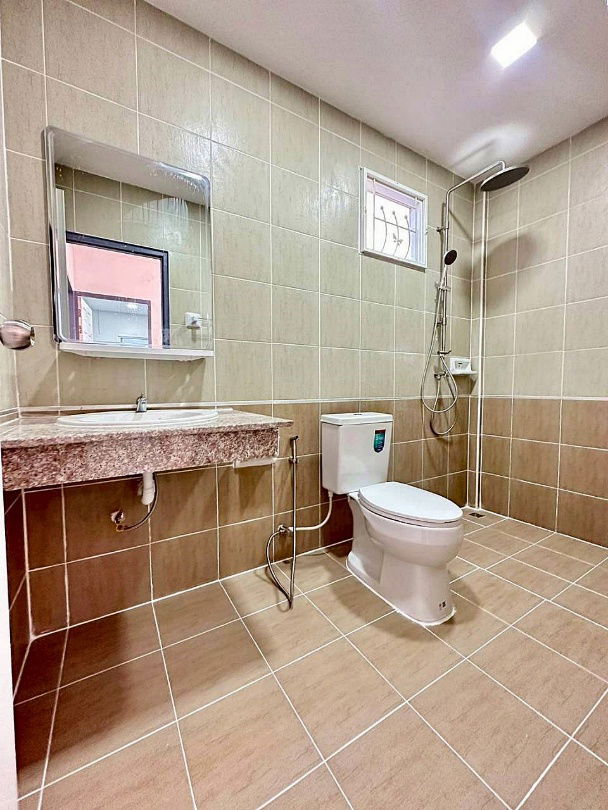 รูป บ้านหลังริม  4 ห้องนอน  มีระเบียงชั้น 2  #หมู่บ้านบัวทอง ธานี  บางบัวทอง  ตรงข้ามสมบัติบุรี  บ้านรีโนเวทใหม่  ใกล้แม็คโคร บางบัวทอง - รูปที่ 20/20