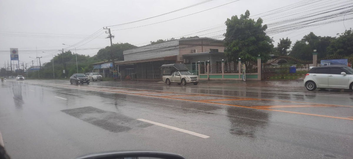 picture Land for sale in a good location near Suan Sunandha Rajabhat University, near PTT gas station, Sam Phrao Subdistrict, Mueang District, Udon Thani  - 3/18
