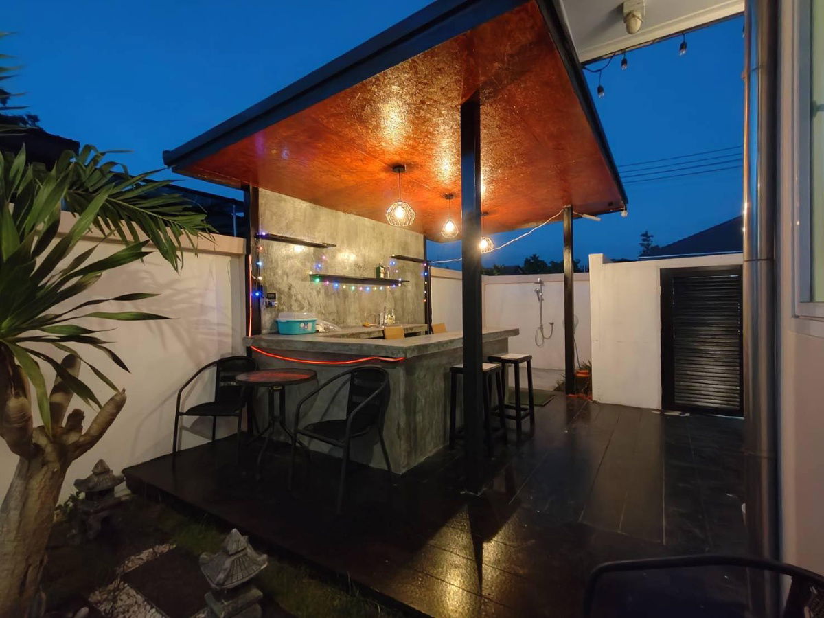 picture Pool Villa for Rent – Huay Yai 3 Bedrooms / 4 Bathrooms Land size: 85 sq.wah - 6/9