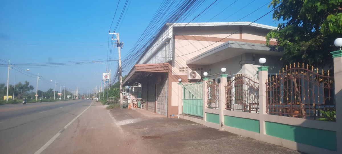 picture Land for sale in a good location near Suan Sunandha Rajabhat University, near PTT gas station, Sam Phrao Subdistrict, Mueang District, Udon Thani  - 1/18