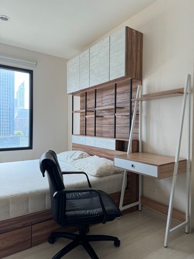 Studio type!!! Ready to move in fully furnished!!
