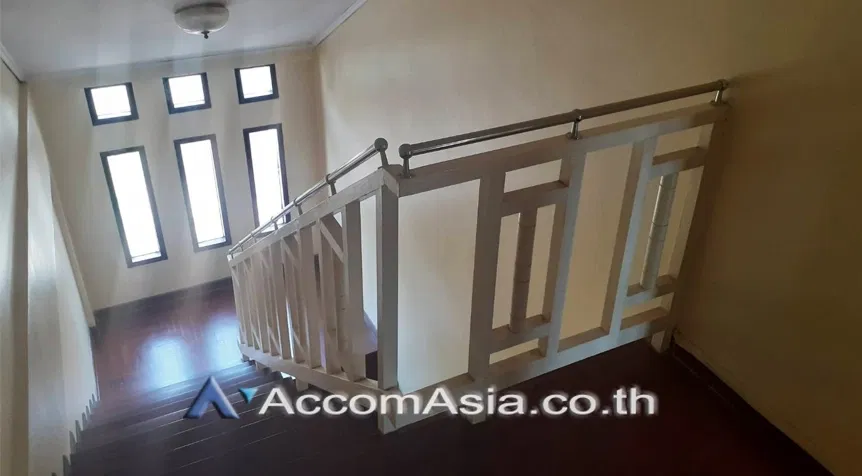 รูป 🔼🔽 AccomA 📩  4 BR Townhouse in Khlong Ton Nuea (AA26996) - รูปที่ 4/11