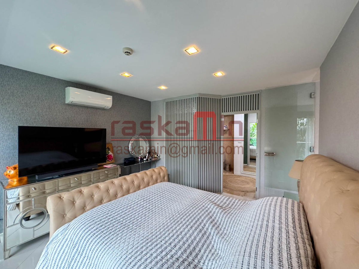 picture For Sale – Laguna Heights Condominium, Wongamat Beach - 9/20