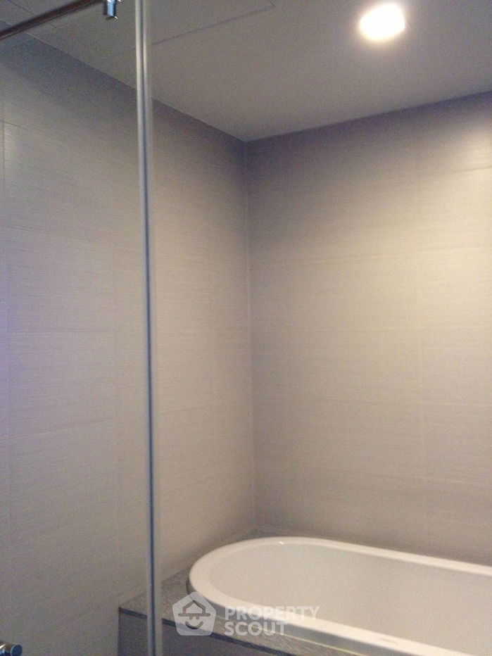 picture 2-BR Condo at Millennium Residence @ Sukhumvit Condominium near BTS Phrom Phong (ID 513495) - 6/7