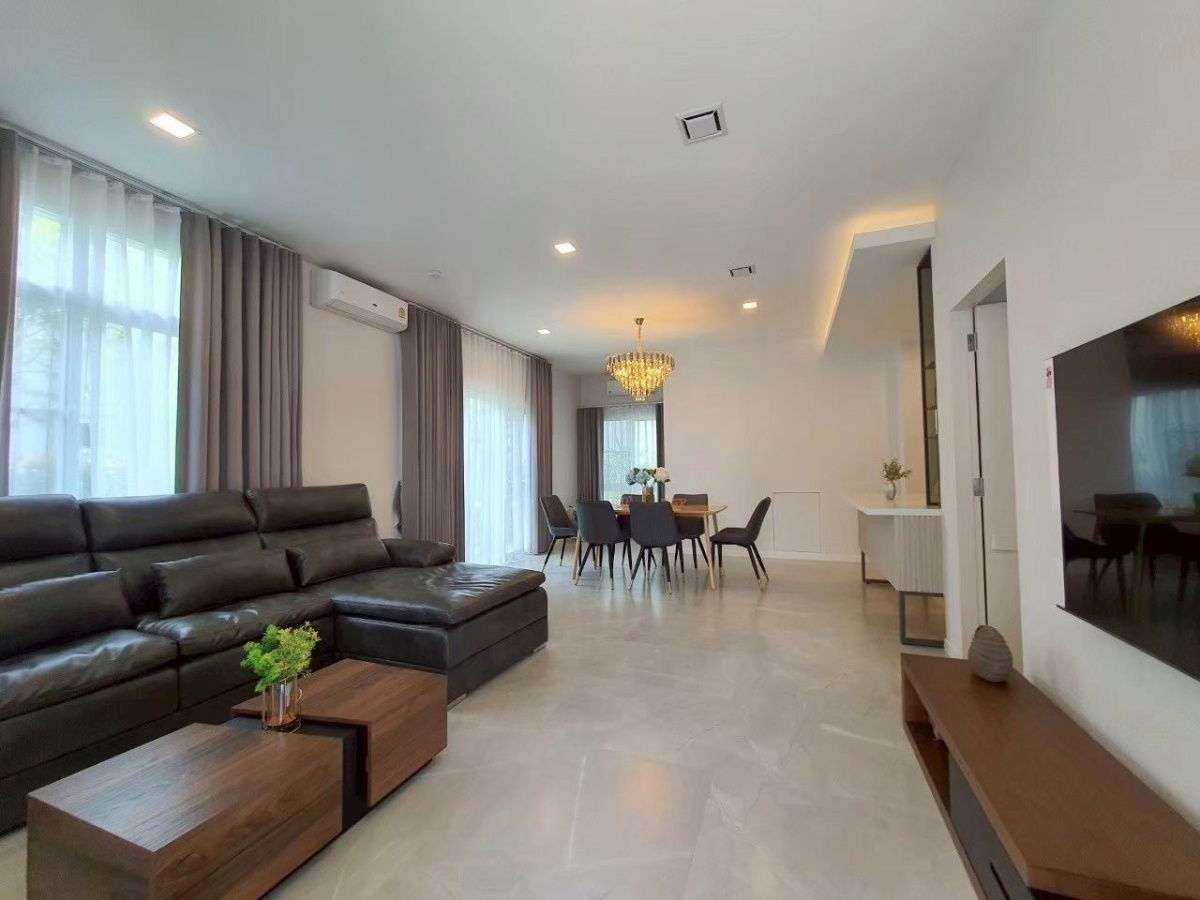 รูป บ้านหรู แต่งสวย Pet Friendly มัณฑนา บางนา วงแหวน  - รูปที่ 3/17