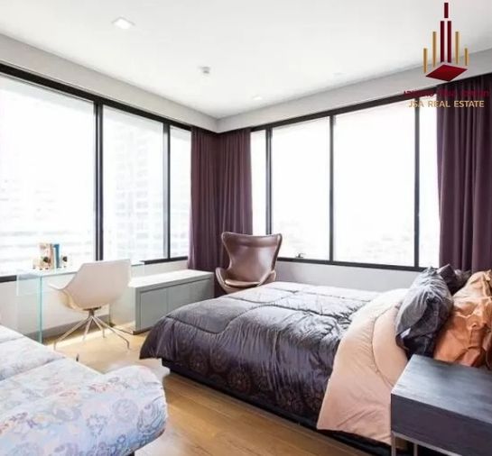 1-bed condo for rent, 52 sqm, M Silom