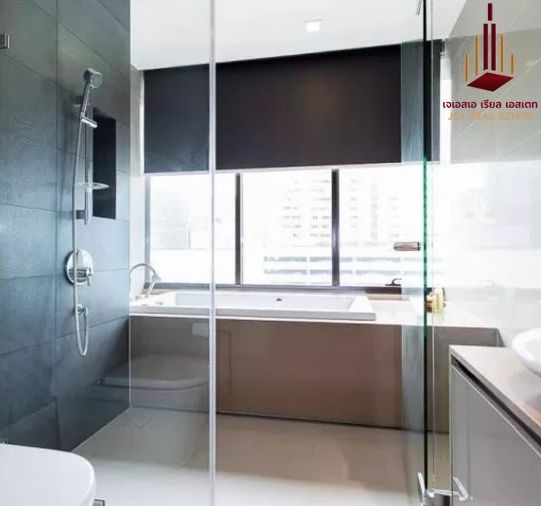 1-bed condo for rent, 52 sqm, M Silom