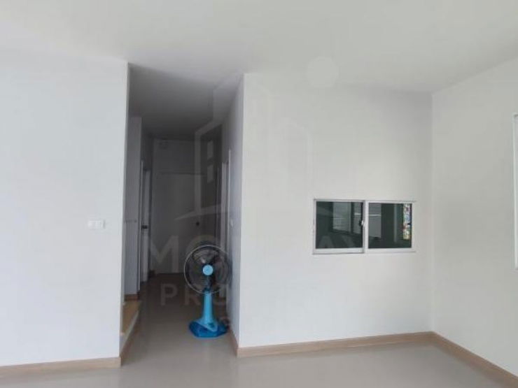 picture House for Sale ​🔥🔥 Special Price at J Villa Sukhumvit-Praksa MD-58728 - 5/17