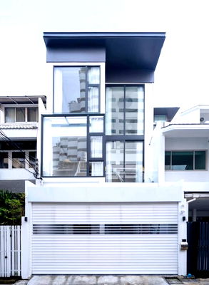 ทาวน์โฮม ม.ศรีนครินทรวิโรฒ วิทยาเขตประสานมิตร : 🔥🔥Best price!! 4b4b 29.9mb - Townhome - Sukhumvit 15 📞Call 096 896 5953