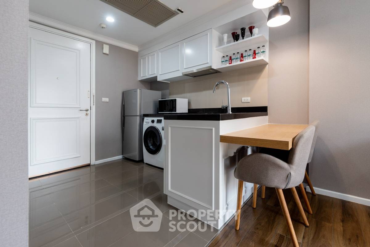 picture 1-BR Condo at Onyx Phahonyothin near BTS Saphan Khwai (ID 469855) - 10/16