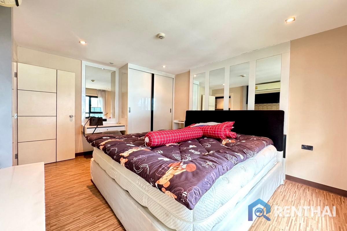 picture The Blue Residence 1 Bedroom Condo for Sale Pool View  South Pattaya Spacious - 13/24