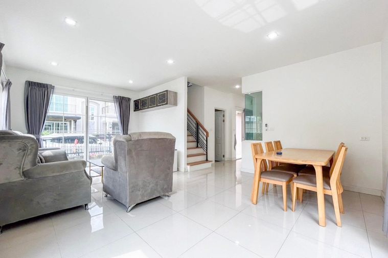 3-bed house for rent, 170 sqm, 41.3 sq wah, Golden Neo Sathorn