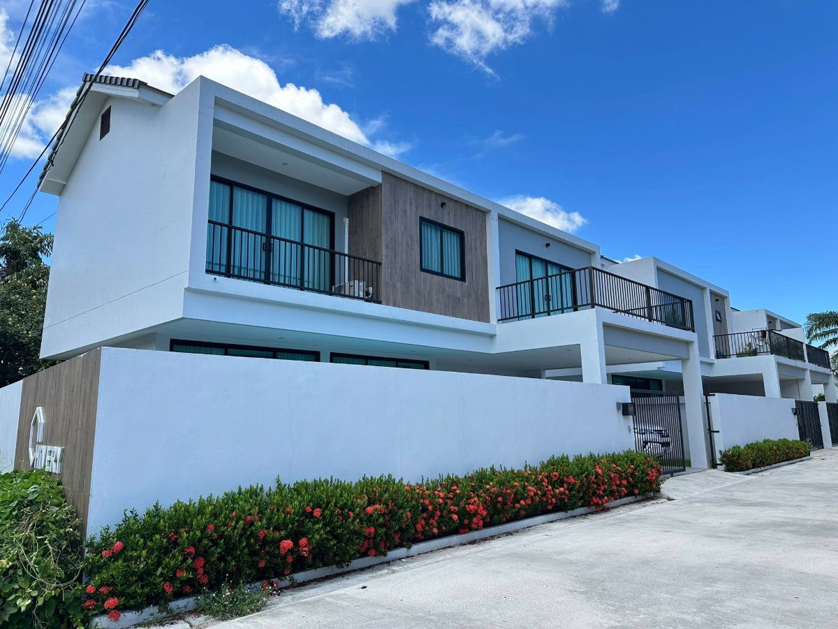 picture  Hivery Pool Villa – 2-Storey House for Rent (Residential Use)  3 Bedrooms, 3 Bathrooms - 17/18
