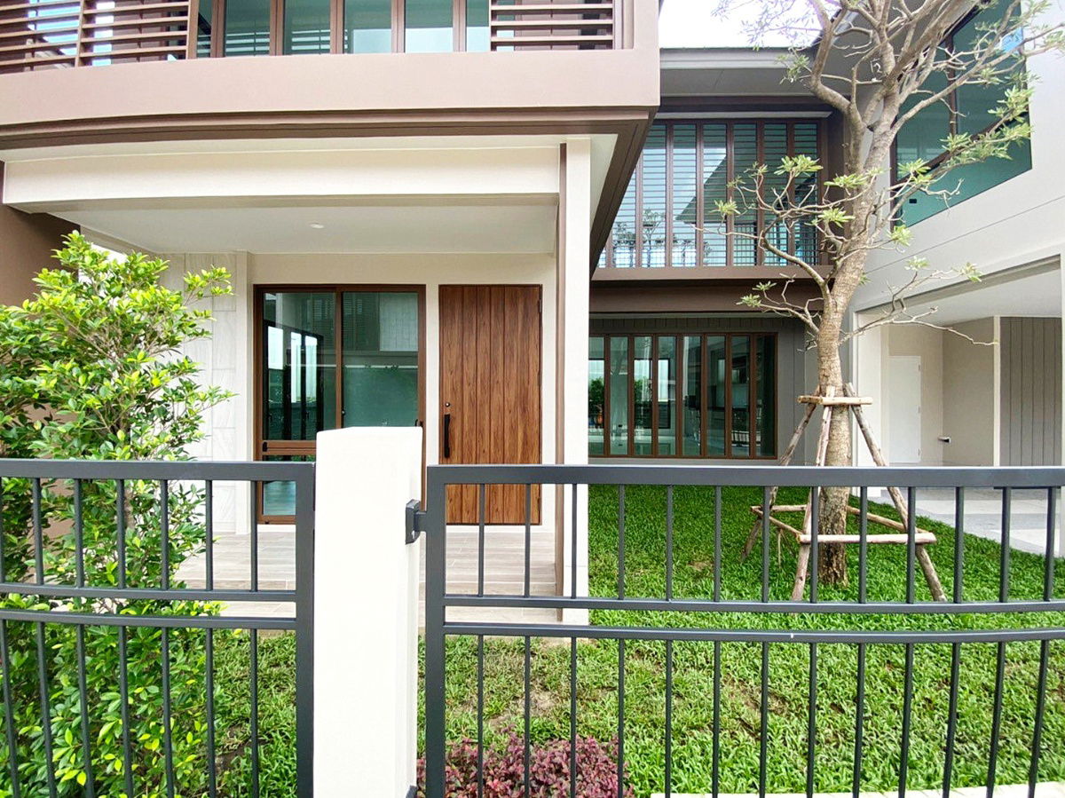 รูป บ้านเดี่ยวให้เช่า: บุราสิริ กรุงเทพกรีฑา - รูปที่ 2/19